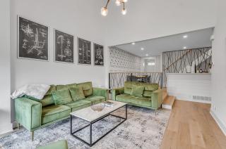 Family Friendly Spacious Townhome Across From Holiday Valley - 2