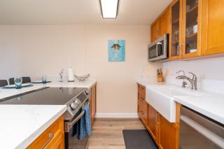 Sunset Shores - Waialua Oceanfront Retreat - 6