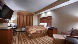 Best Western Plus KC Speedway Inn & Suites - 1