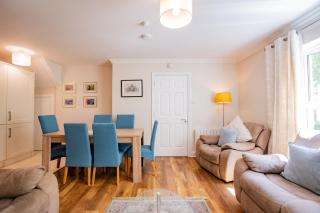 City Townhouse with parking - Galway - 6