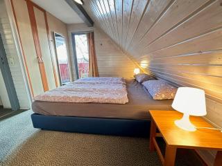 Ferienhaus-Helly-Natur-pur-mit-Seeblick - Kemmerode - 6
