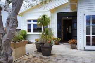 The Buller Bungalow - fall in love with this home - 0