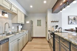 Park Place Peak 10 Condo: Walk To Lift, Main Street - 4