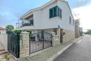 House Lucic - Zaton - 4