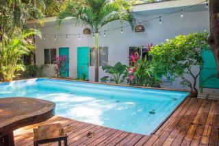 Refugio Surf Lodge - Tamarindo - 3