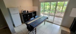 Hostel Toucan Coliving Les rives du mahury - 1