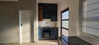 BlissfulBreeze stays - Palapye - 4