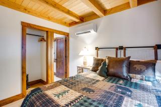 Bear Lodge Waterfront Cabin with Level 2 EV Charger - Sutter Creek - 2