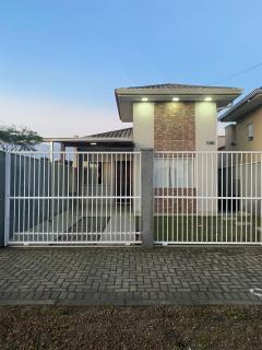 Casa na praia com piscina - Itapoa - 9