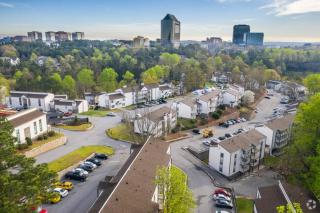 Halsten At Vinings 2106 Spacious 2bd 15 Bth - Atlanta - 2
