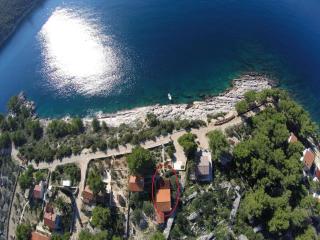 House Ani - Maslinica - 9