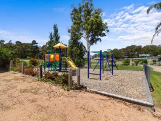 Lakes Entrance Tourist Park - 3