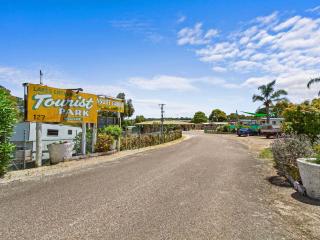 Lakes Entrance Tourist Park - 8