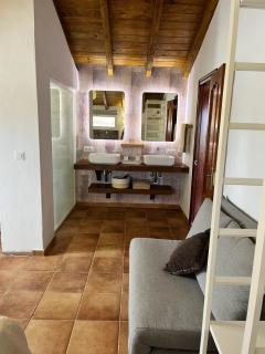 Charming Villa with Sea View in El Roque, Private Pool - 1