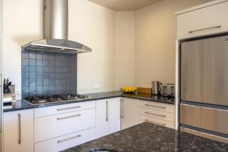 Hekerua Bay Retreat - Stay Waiheke - - 2