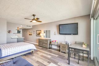Oceanfront Studio with Pool Access in Daytona Beach - Daytona Beach - 5