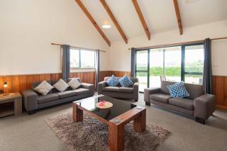 Ferny Lane House - 1