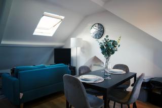 Luxury 3 Bed City Centre Apartment - Free Parking - 5