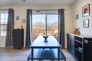 2 Mi to Dtwn Fulton Meadowlark Home with Deck! - Fulton - 4