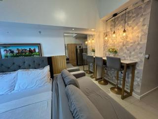 ARC Studio Unit at 38th Park - 5