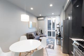 West Seattle - Mins to Downtown! - Seattle - 4