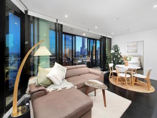 Skyline Serenity Luxury Apt with Free Parking - Brisbane - 3