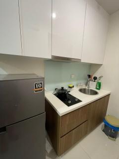 Stunning View Studio Kozi Square - 4