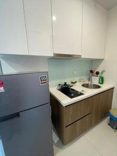 Stunning View Studio Kozi Square - 3