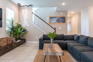 Luxury 6 Bedroom 5 bath pool Home 354 - 2