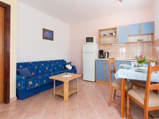 Nice apartment with swimming pool for use - Senj - 1