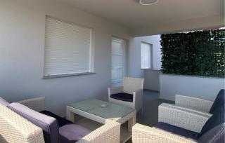 2 Bedroom Lovely Apartment In Vir - Vir - 6