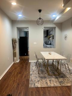 Stylish Townhouse by Carrol Park, M&T Bank Stadium - 1