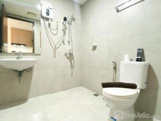 Cozy Studio Room at Pollux Chadstone Apartment By Travelio - Cikarang - 9