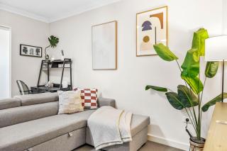 504 Stylish City Apartment - 0