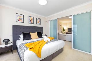 504 Stylish City Apartment - Perth - 4