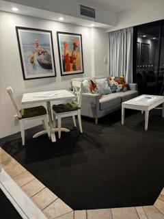 Five o clock somewhere - 4