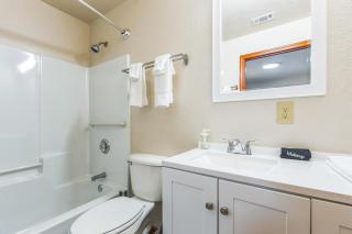 Old Seminole Heights Getaway - 7