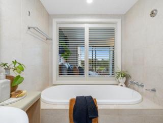 Coastal Chic Studio on Salt Beach Resort - Kingscliff - 4