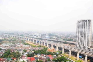 Comfort Living Studio Room at Grand Kamala Lagoon Apartment By Travelio - Bekasi - 4