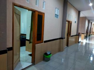 Al Kiswah Homestay - - 7