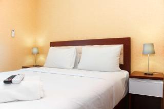 Comfort Living Studio Apartment at Grand Kamala Lagoon near Shopping Center By Travelio - 0