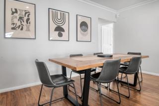 Whitewood Retreat - Modern Elegance, Serene Stay - Wagga Wagga - 9