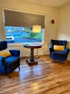 Historic Downtown Cottage - 7