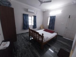 Mirnalini Homestays - 5