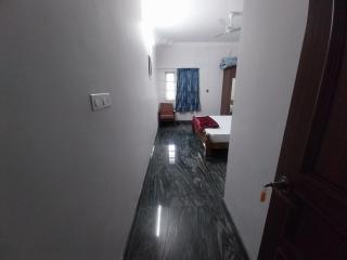 Mirnalini Homestays - 9