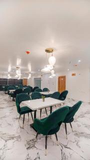 Perfectstayz Premium Varanasi - Varanasi - 6