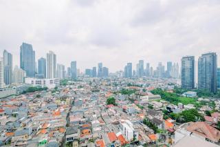Comfort and Modern Look Studio Apartment at Ambassade Kuningan By Travelio - Jakarta - 9