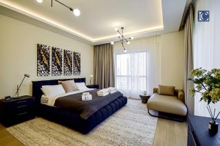 Luxury Escapes - Three-Bedroom Apartment with Lake View - 1