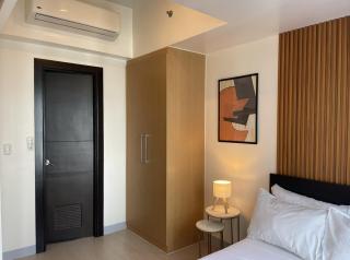 Uptown Parksuites Apartments Tower 1 BGC by PH Staycation - Manila - 6