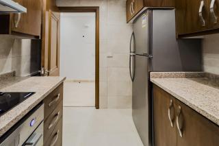 Ample & Artistic 2BDR Apt 5 min to CAI Airport - Cairo - 4